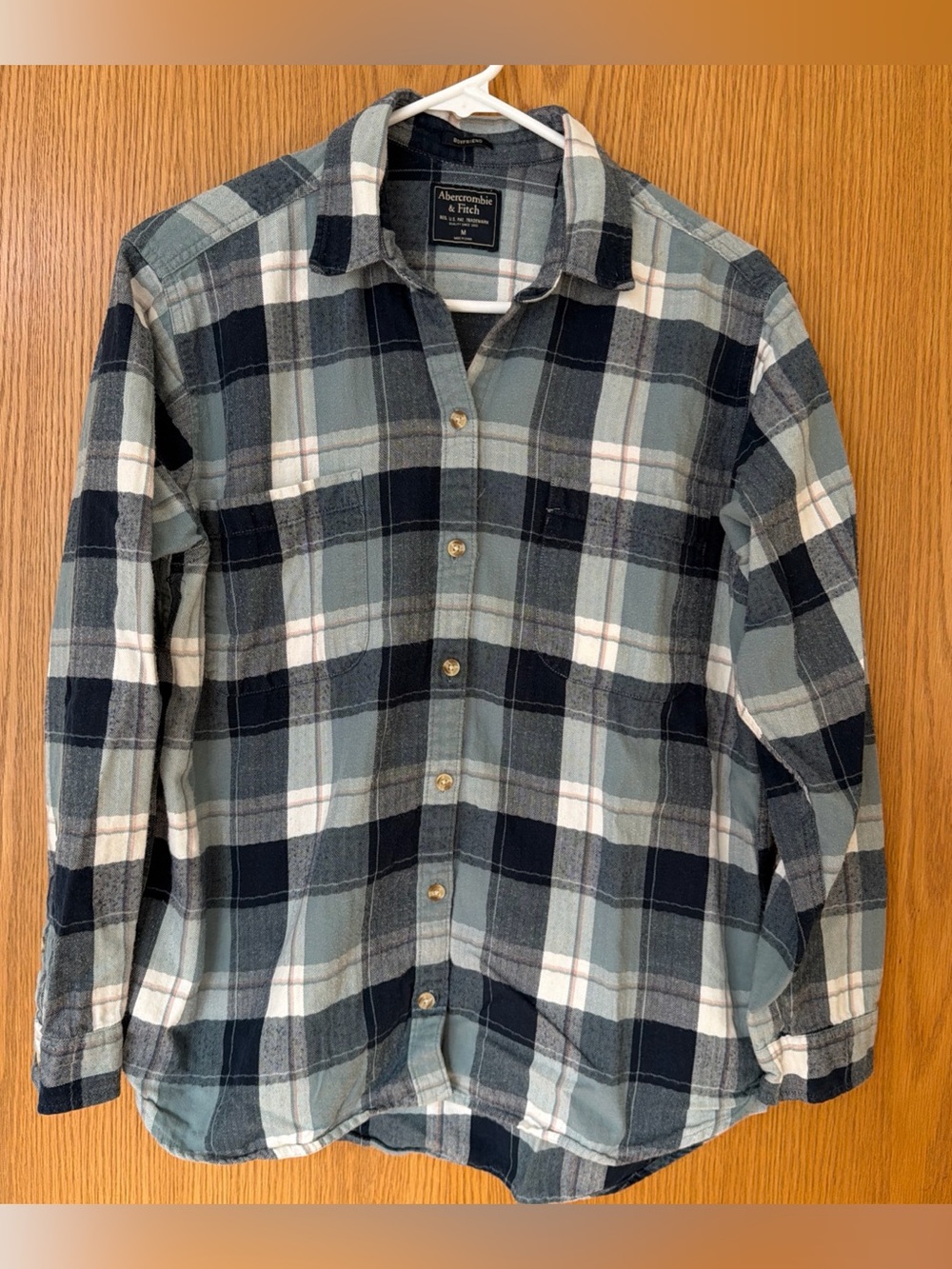 Abercrombie & Fitch Shirt Women’s Medium Blue Plaid Boyfriend Flannel Button Up